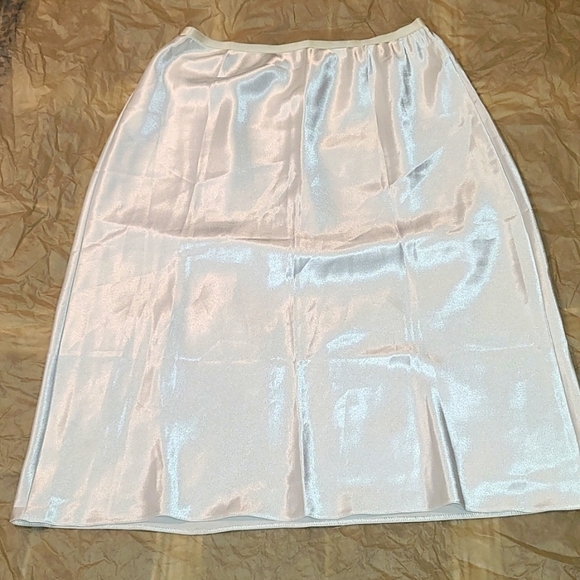 Vintage MARKS & Spencer underskirt - Picture 1 of 5